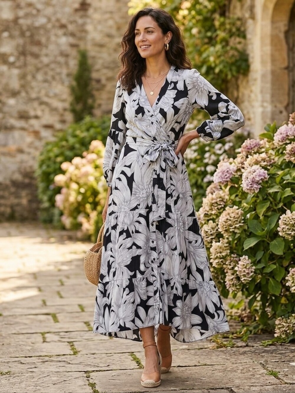 Anthropologie Maeve Maxi Black Summer Dress White Floral Pattern Size 2